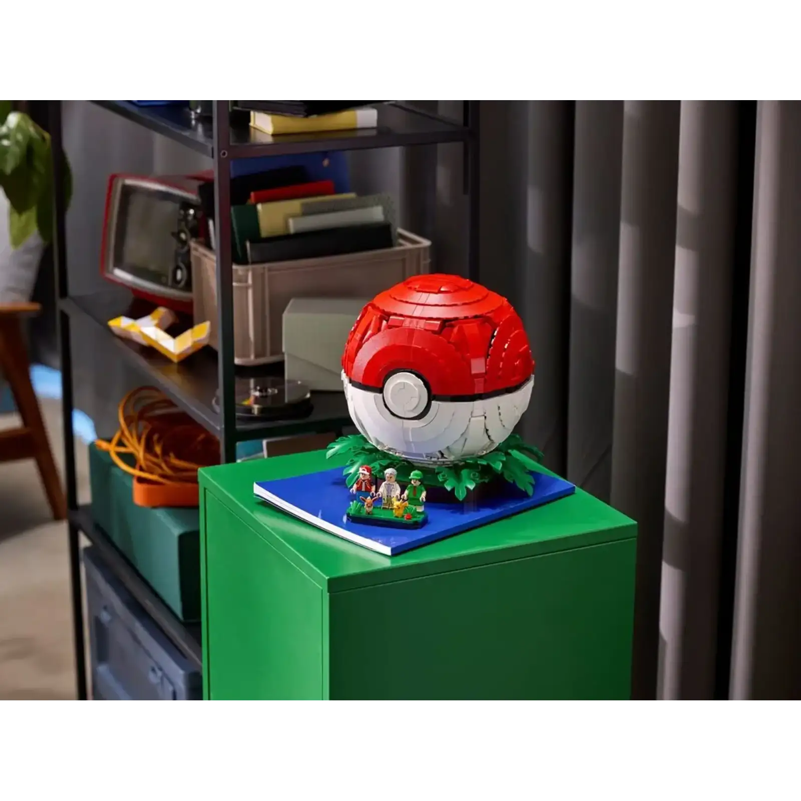 Конструктор LEGO Pokemon Культові моменти тренера: Покебол (72154)