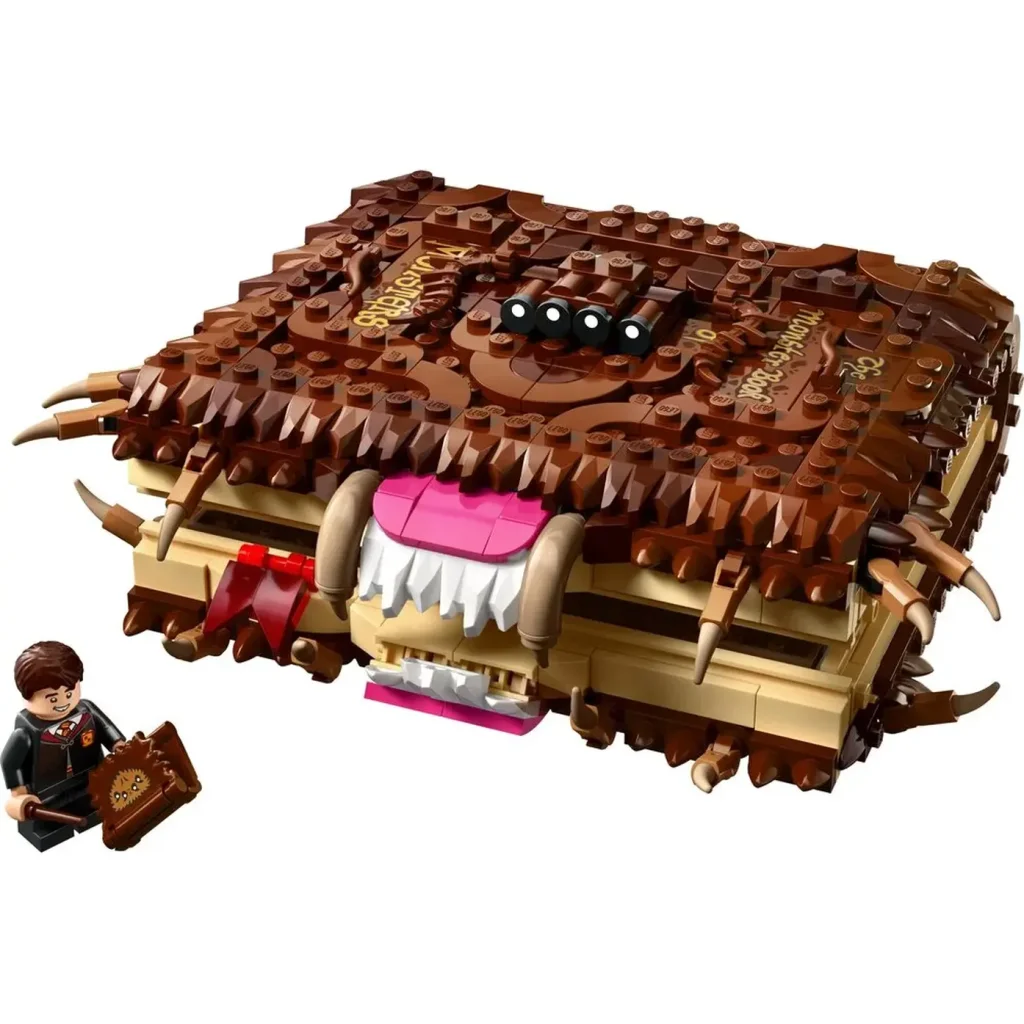 Конструктор LEGO Harry Potter Куслива Жахлива книга жахіть (76449)