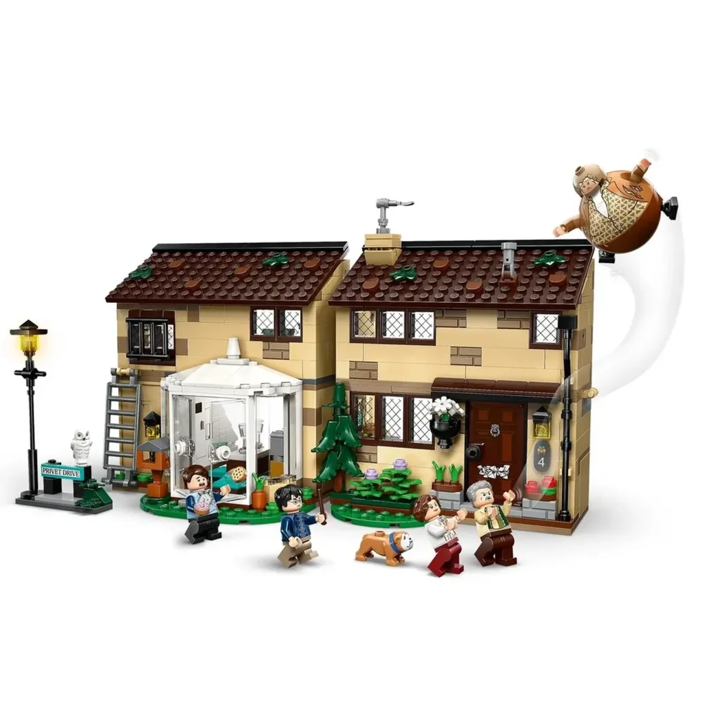 Конструктор LEGO Harry Potter Привет-драйв: визит тетки Мардж (76451)