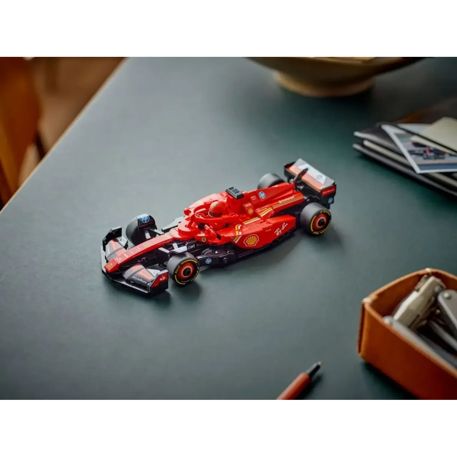 Конструктор LEGO Speed Champions Автомобиль для гонки F1 Ferrari SF-24 (77242)