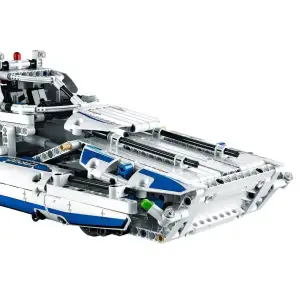 Конструктор LEGO Technic Cargo Plane (42025)