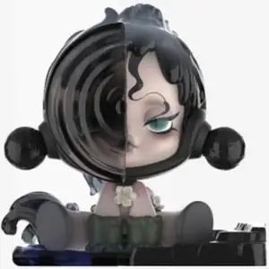 Фигурка POP MART SKULLPANDA The Ink Plum Blossom (SPB-01)