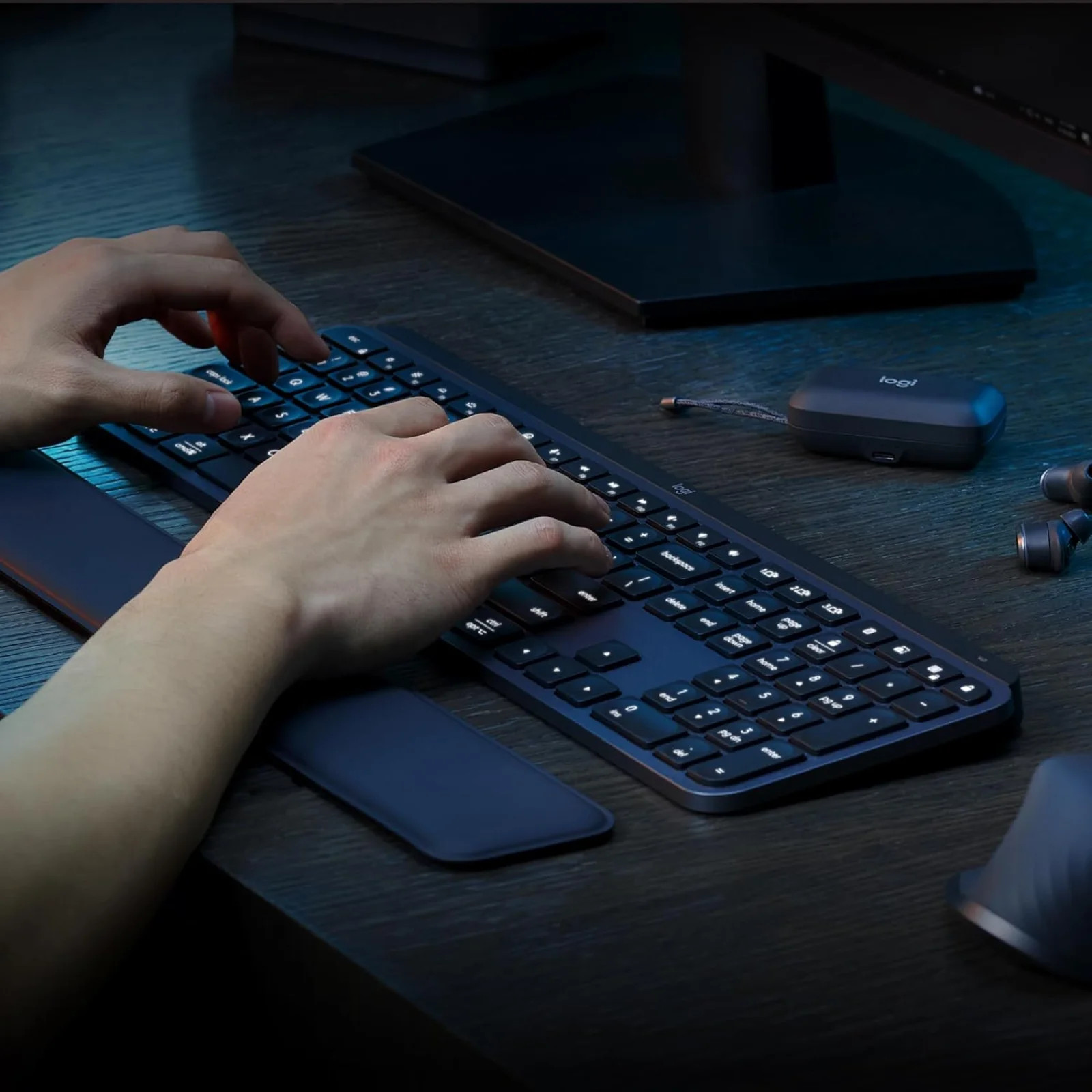 Клавіатура Logitech MX Keys S Graphite (920-011587)