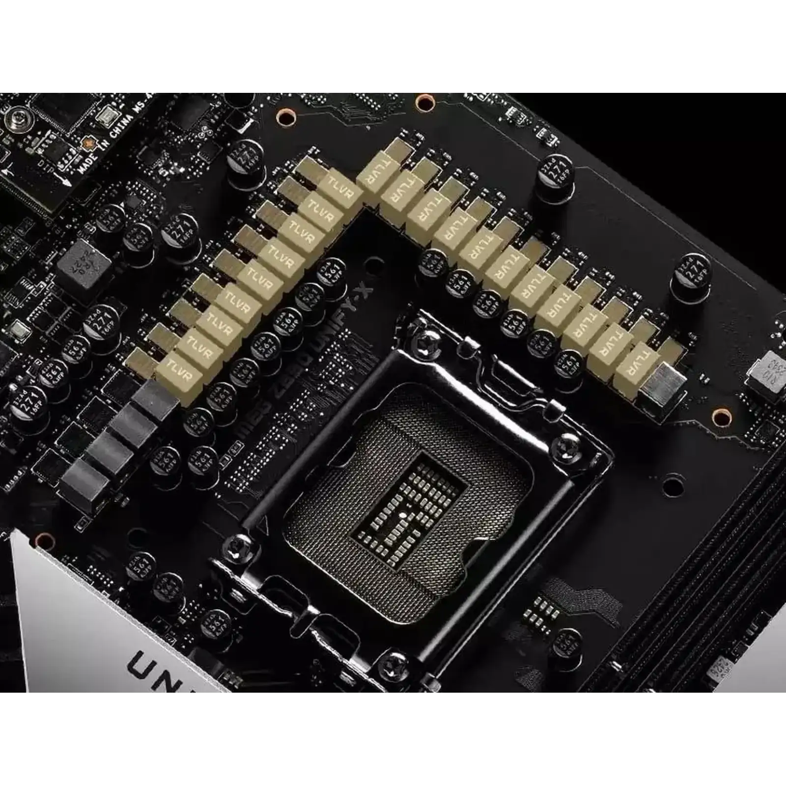 Материнська плата MSI MEG Z890 UNIFY-X