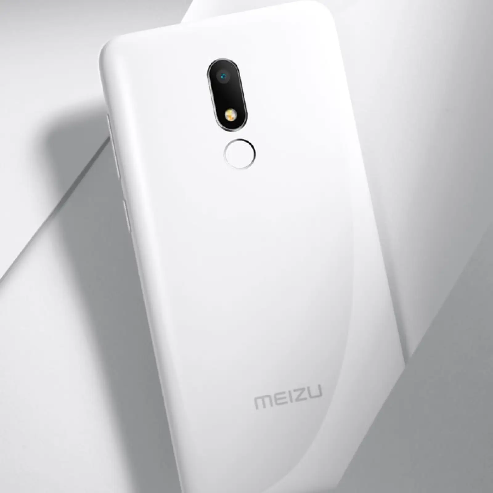 Смартфон Meizu M8 Lite 3/32Gb White