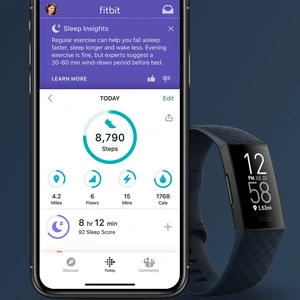Кращі фітнес-трекери: Fitbit, Garmin, Xiaomi та інші