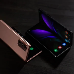 Складані смартфони від Oppo, vivo, Xiaomi та Google з’являться в 2021 році