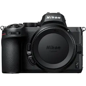 Бездзеркальний фотоапарат Nikon Z5 kit (24-70mm) (VOA040K006)