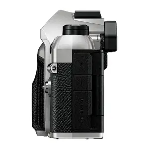 Беззеркальный фотоаппарат Olympus OM-5 II Body Silver