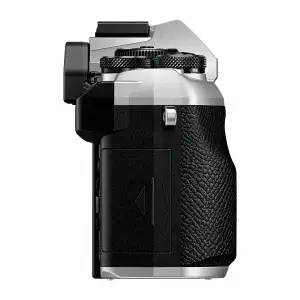 Беззеркальный фотоаппарат Olympus OM-5 II Body Silver