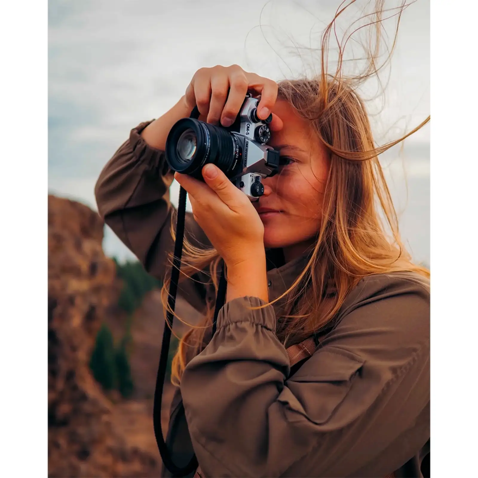 Беззеркальный фотоаппарат Olympus OM-5 II Body Silver