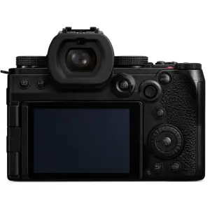 Беззеркальный фотоаппарат Panasonic Lumix S DC-S5 IIX Body (DC-S5M2XEE)