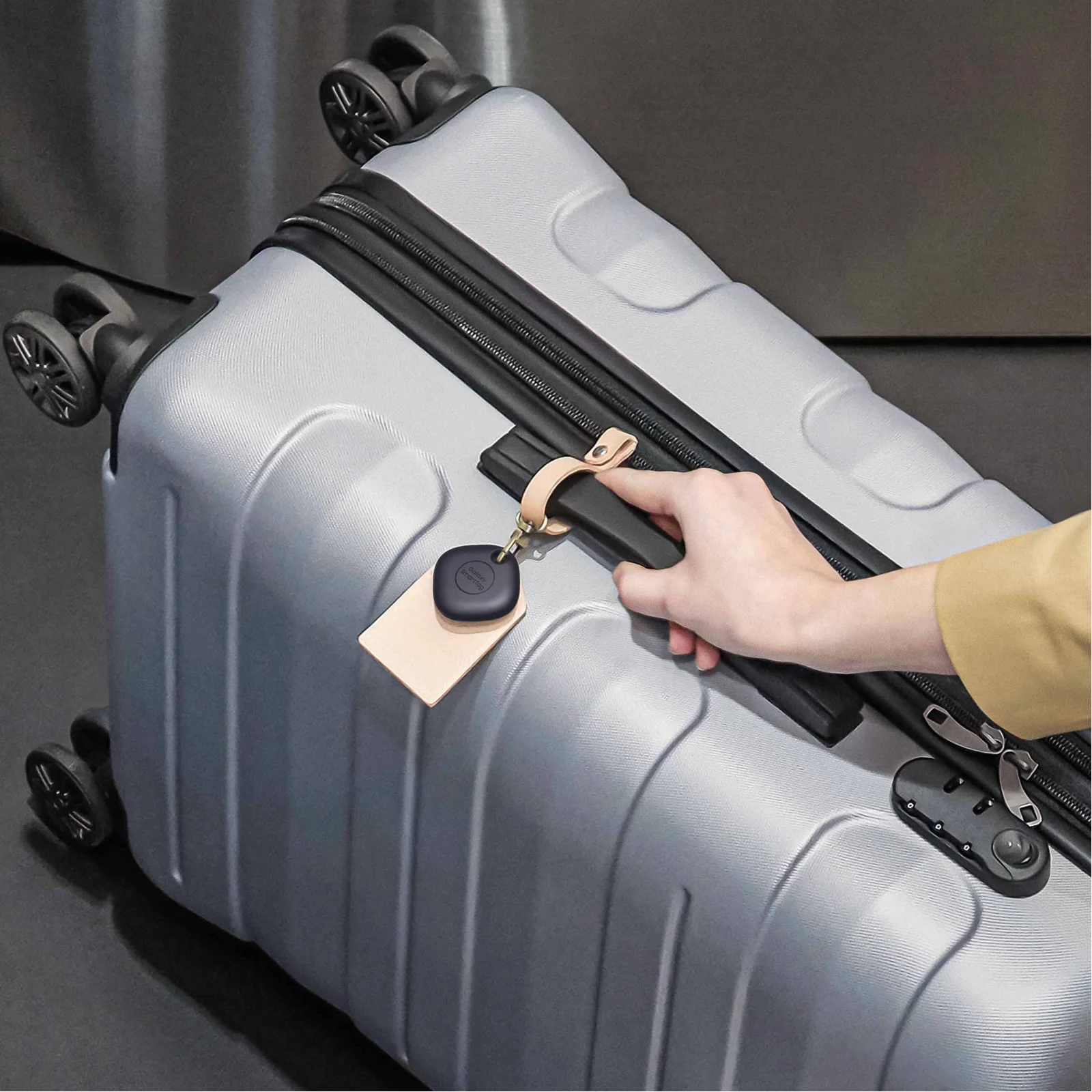 Трекер Samsung Galaxy SmartTag EI-T5300BBEGRU