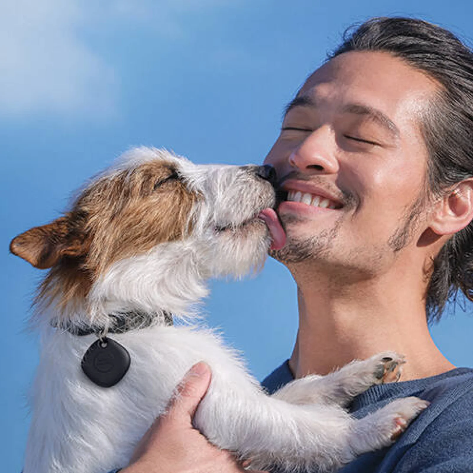 Трекер Samsung Galaxy SmartTag EI-T5300BBEGRU