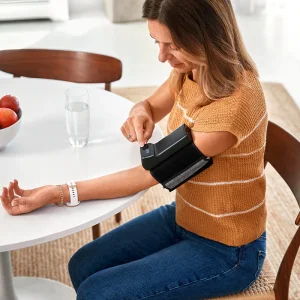Автоматический тонометр Garmin Index BPM Smart Blood Pressure Monitor (010-02464-02)