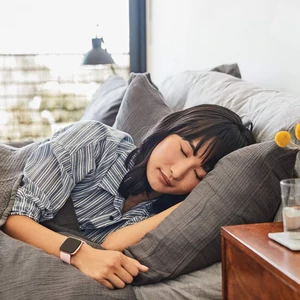 Смарт-годинник Fitbit Versa 2 Petal/Copper Rose