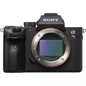 Фотоапарат Sony Alpha A7 III Body (ILCE7M3B.CEC)