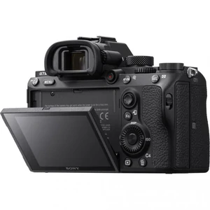 Бездзеркальний фотоапарат Sony Alpha A7 III Body (ILCE7M3B.CEC)