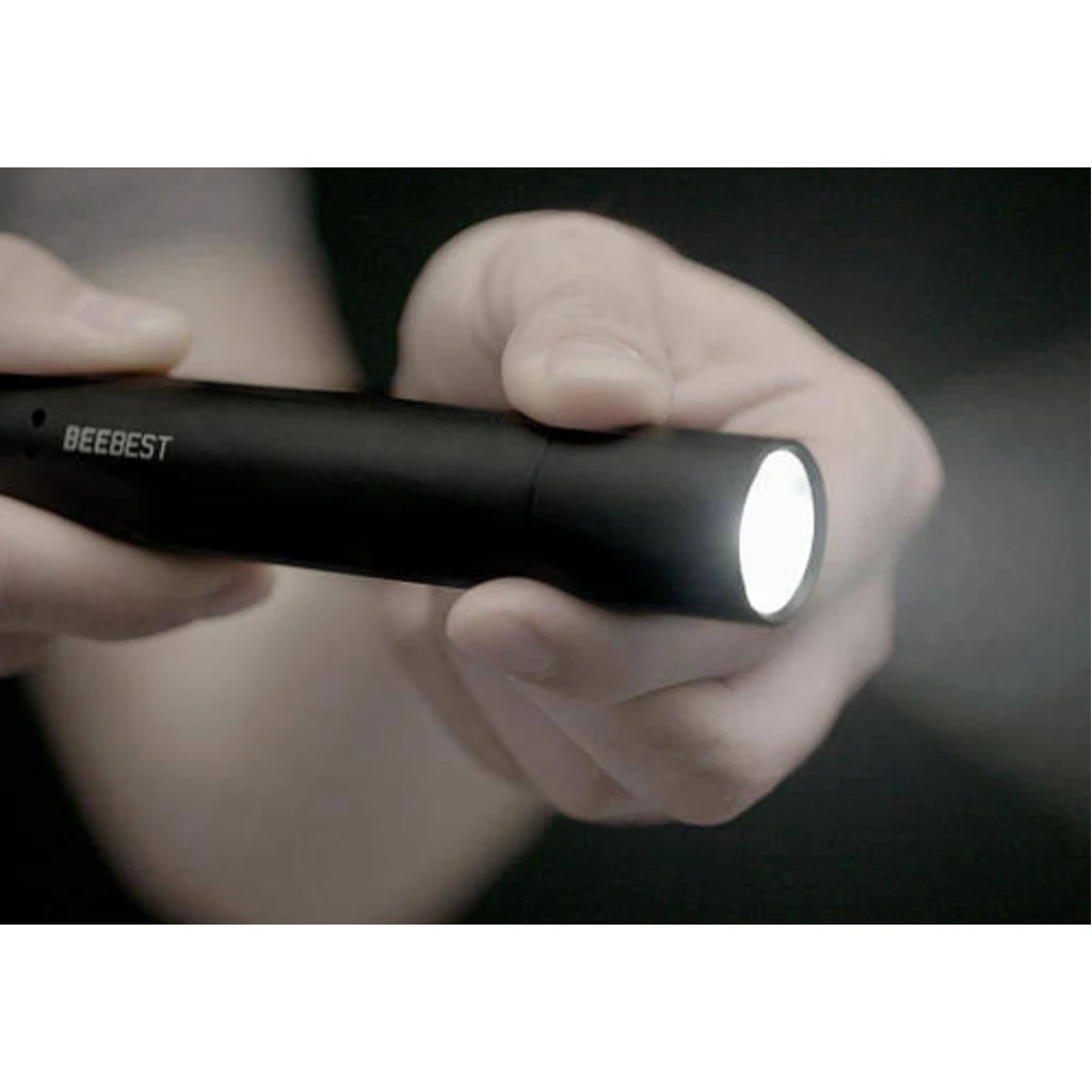 Ліхтарик ручний Xiaomi Portable Zoom Flashlight (FZ101)