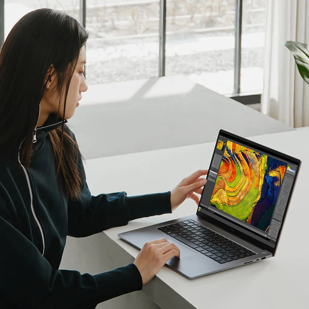 Ноутбук Xiaomi RedmiBook Pro 15 2023 R7-7840HS 16/512Gb 780M (JYU4540CN)