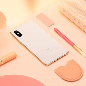 Смартфон Xiaomi MI8 SE 6/64Gb Gold