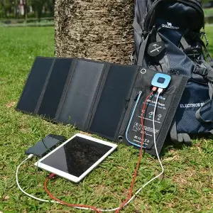 Портативная солнечная панель BigBlue Solar Charger B401 28W
