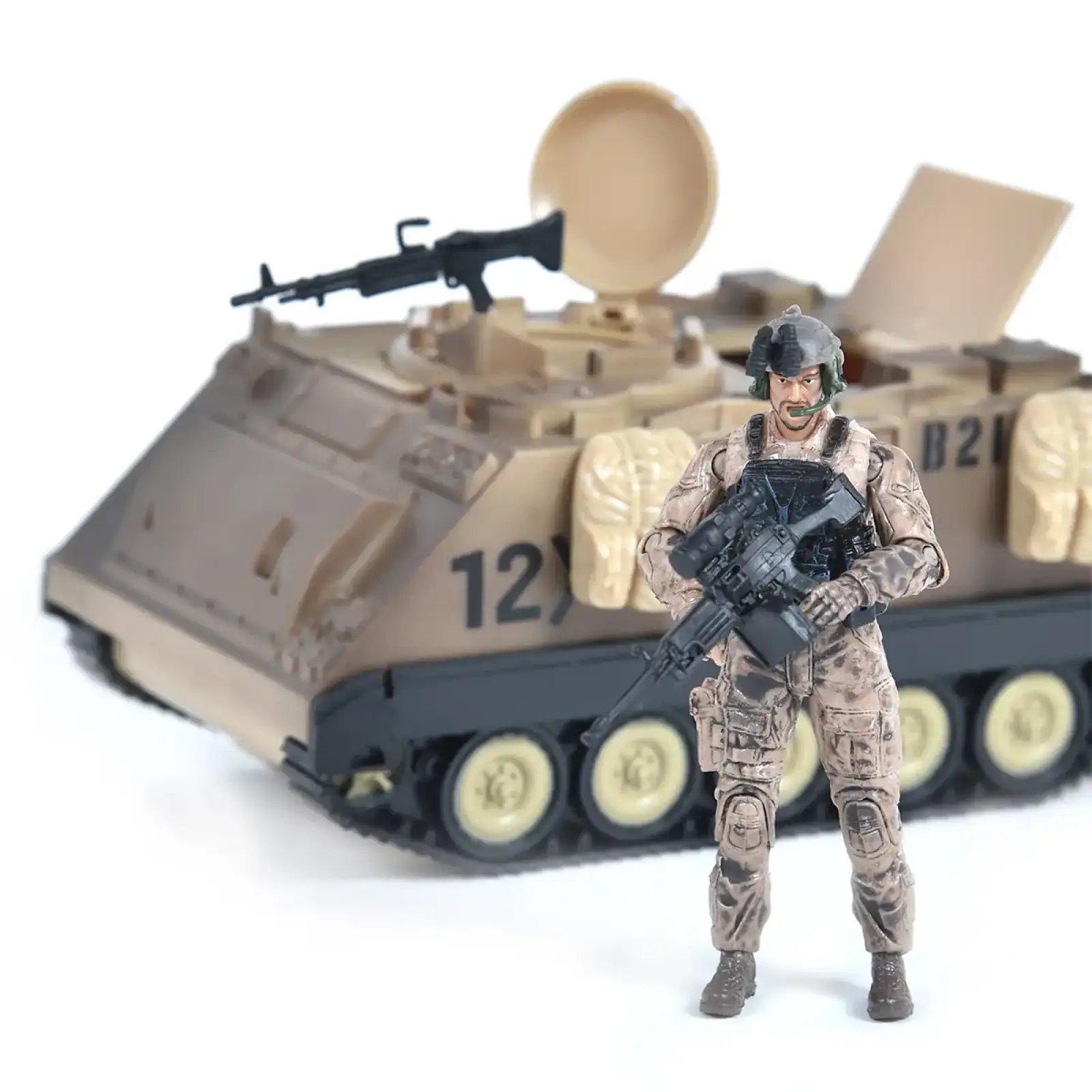 Ігровий набір ELITE FORCE —БРОНЕТРАНСПОРТЕР M113 (БТР, фігурка, аксес.) (101857)