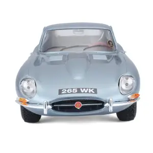 Автомодель JAGUAR E-TYPE COUPE (1961) (1:18) Bburago (18-12044)