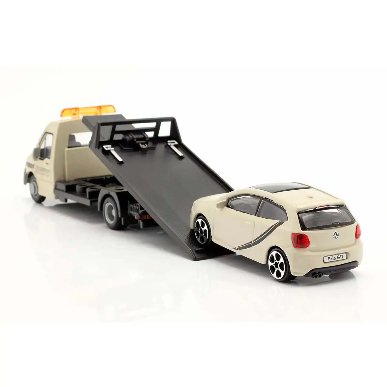 Ігровий набір - АВТОПЕРЕВІЗНИК автомоделлю VW Polo GTI Mark 5 Bburago (18-31403)