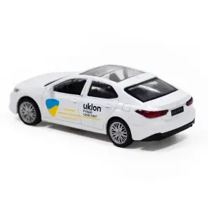 Автомодель TOYOTA CAMRY UKLON (белый) TechnoDrive (250291)