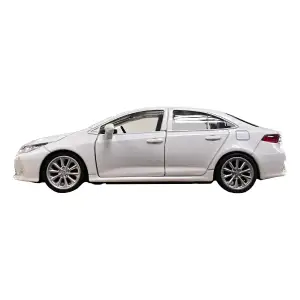 Автомодель – TOYOTA COROLLA HYBRID (білий) TechnoDrive (250358)