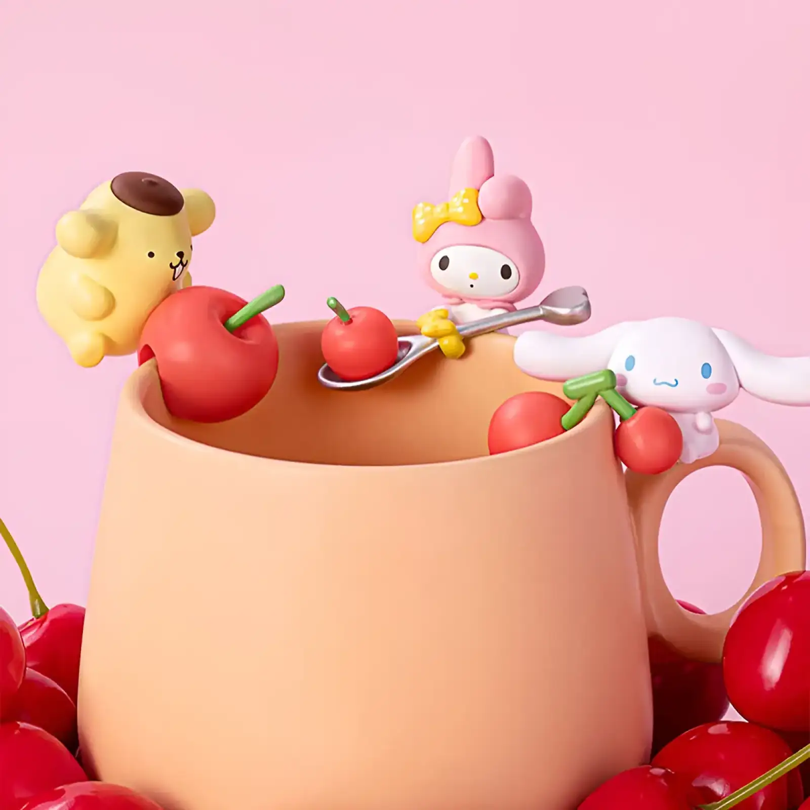 Фігурка-сюрприз POP TOP HELLO KITTY ТА ДРУЗІ – ВИШЕНЬКИ (в ас.) (24MQD-007)