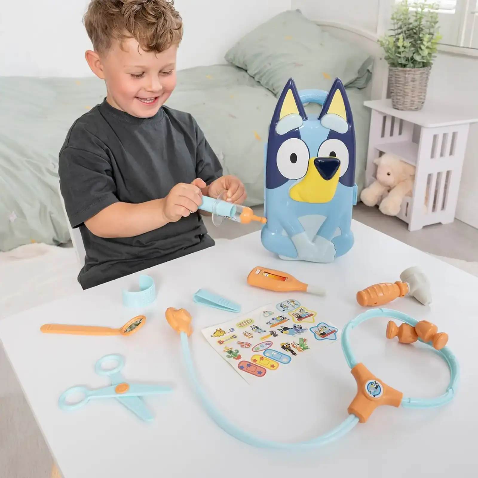 Игровой набор BLUEY – КЕЙС ДОКТОРА БЛУИ Bluey Roleplay (1500015)