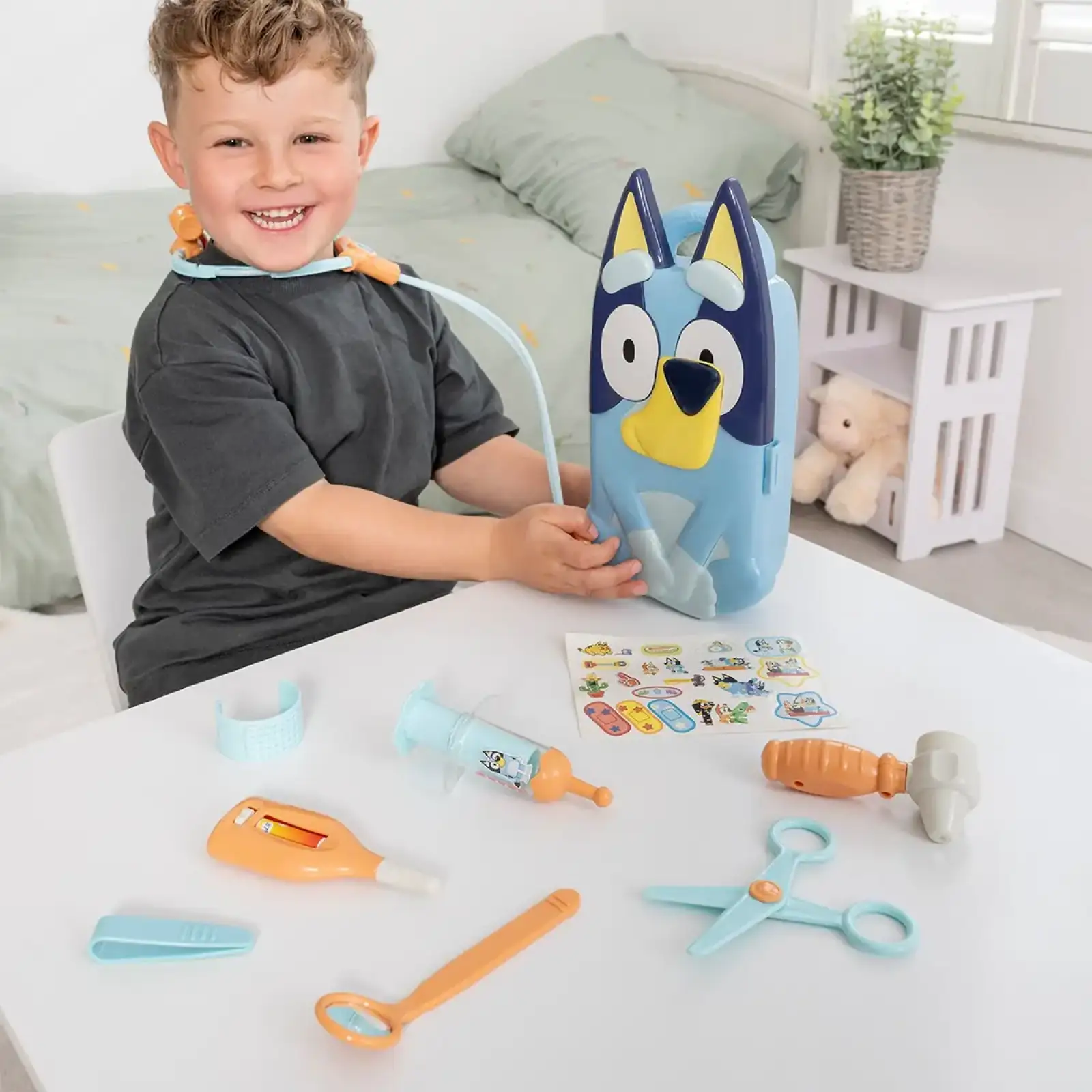Игровой набор BLUEY – КЕЙС ДОКТОРА БЛУИ Bluey Roleplay (1500015)