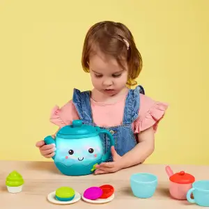 Игровой набор – МУЗЫКАЛЬНОЕ ЧАЕПИТИЕ (17 предметов, свет, звук) Battat (BX4522Z)