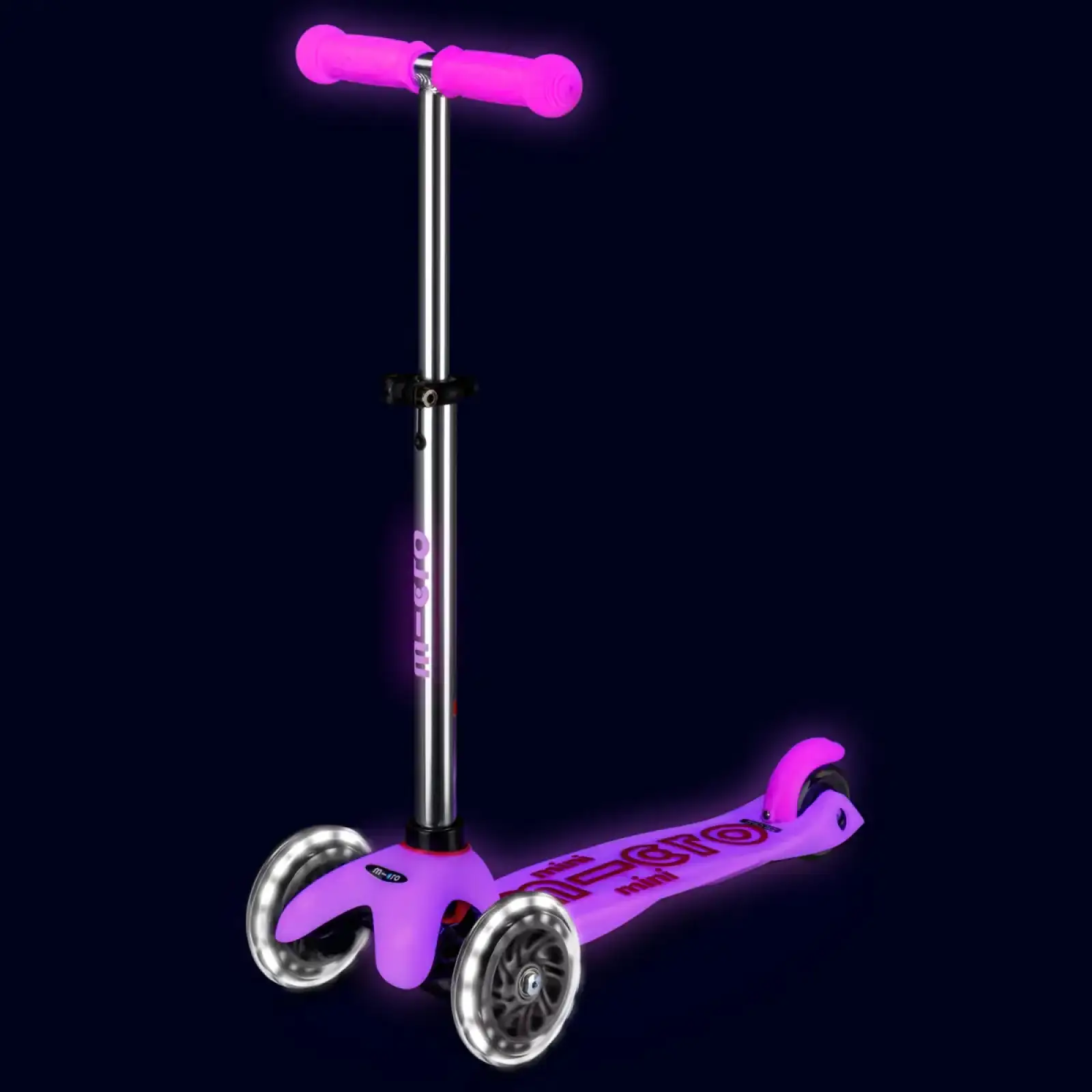 Самокат MICRO Mini Deluxe Glow LED рожевий (MMD217) UA