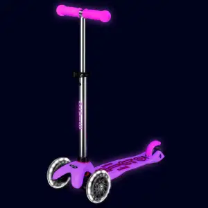 Самокат MICRO Mini Deluxe Glow LED рожевий (MMD217) UA