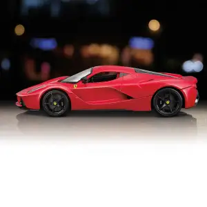 Автомодель LAFERRARI (1:18) Bburago (18-16001)