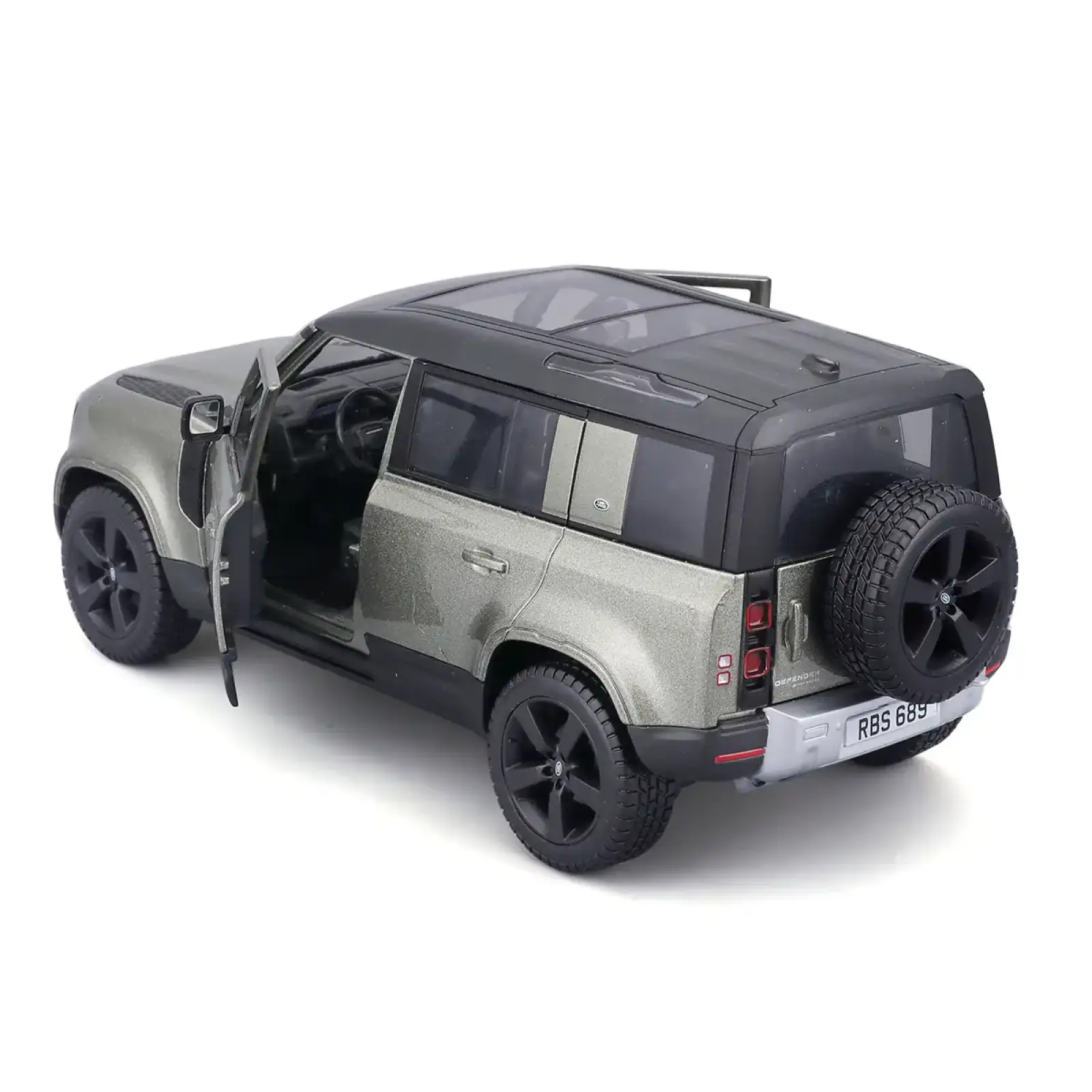 Автомодель LAND ROVER DEFENDER 110 (2022) (1:24) Bburago (18-21101)
