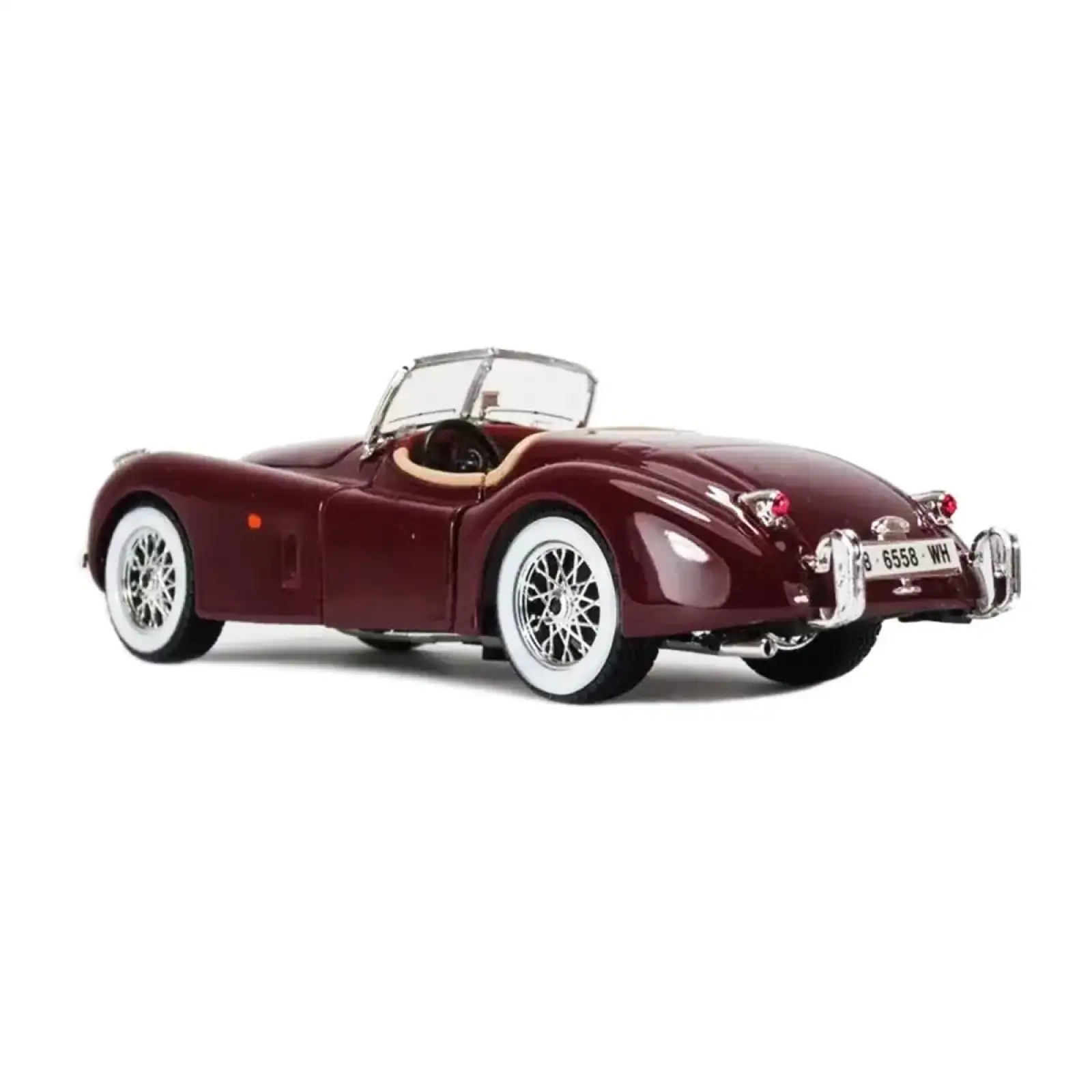 Автомодель JAGUAR XK 120 (1951) (ассорти вишневый, серебристый, темно-зеленый, 1:24) Bburago (18-22018)