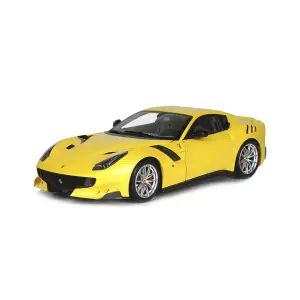 Автомодель FERRARI F12TDF (ассорти желтый, красный, 1:24) Bburago (18-26021)