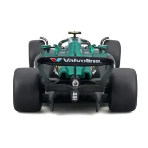 Автомодель з фігуркою – ASTON MARTIN AMR25 (2025) (1:24) Bburago (18-28071 (#14))