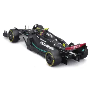 Авто-конструктор MERCEDES-AMG F1 W14 PERFORMANCE (1:24) Bburago (18-28510)