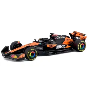 Автомодель - MCLAREN F1 MCL39 (2025) (1:64) Bburago (18-58001)
