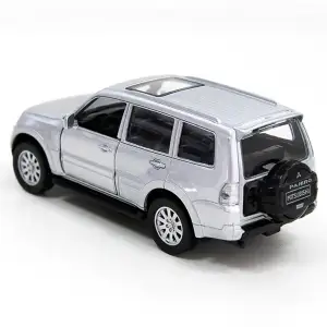 Автомодель - MITSUBISHI PAJERO 4WD TURBO (сріблястий) TechnoDrive (250282)
