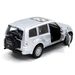 Автомодель - MITSUBISHI PAJERO 4WD TURBO (сріблястий) TechnoDrive (250282)