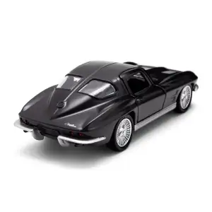Автомодель CHEVROLET CORVETTE SPLIT WINDOW 1963 (матовый черный) TechnoDrive (250411U)