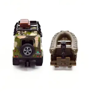 Игровой набор – LAND ROVER DEFENDER MИЛИТАРИ (с лодкой) TechnoDrive (520191.270)