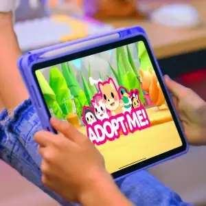 М’яка іграшка-сюрприз в яйці ADOPT ME! S2 - КУМЕДНІ ЗВІРЯТКА (12 видів, в асорт.) (AME0020)