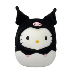 М'яка іграшка SQUISHMALLOWS серії "Хелоу Кітті" - ХЕЛОУ КІТТІ В ОБРАЗІ КУРОМІ (20 cm) (SQSN00388)
